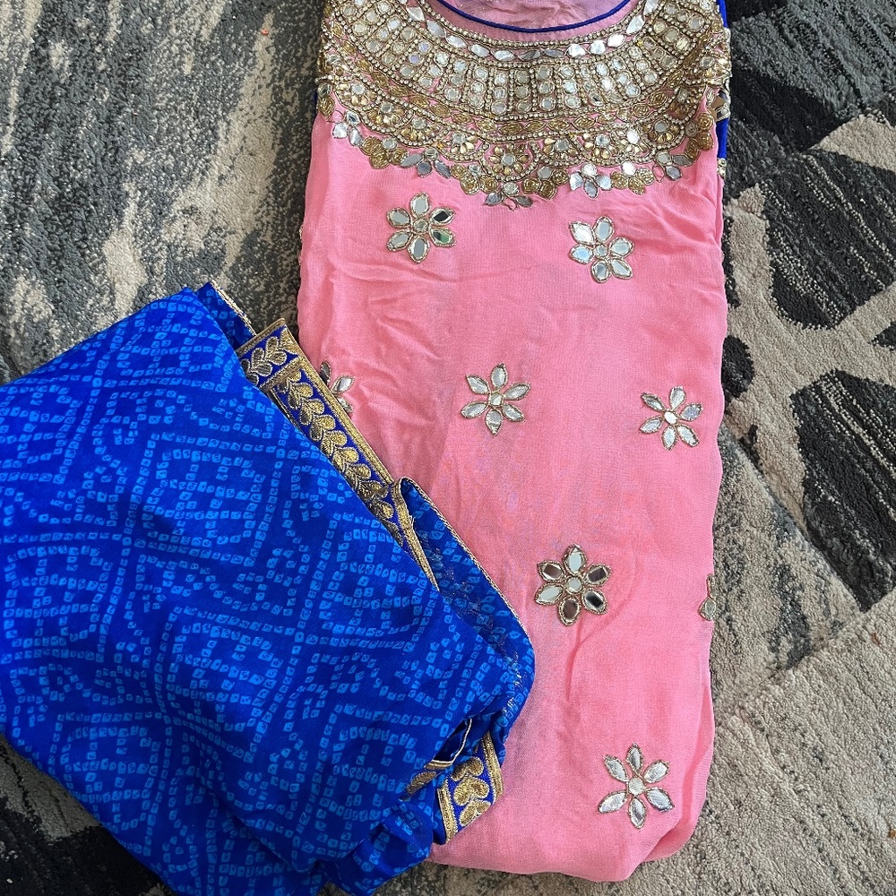 Punjabi suit